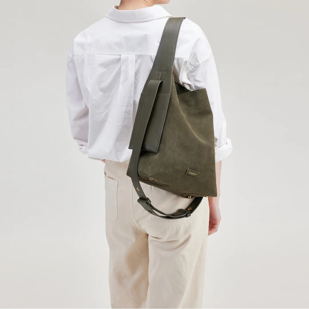 Hobo / Tote / Crossbody Bag in Faux Leather